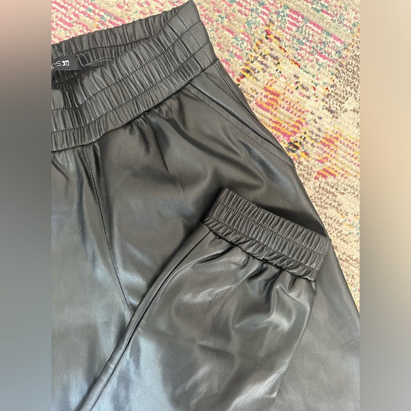 Joe’s Jeans Vegan Leather Jogger - Picture 7 of 10